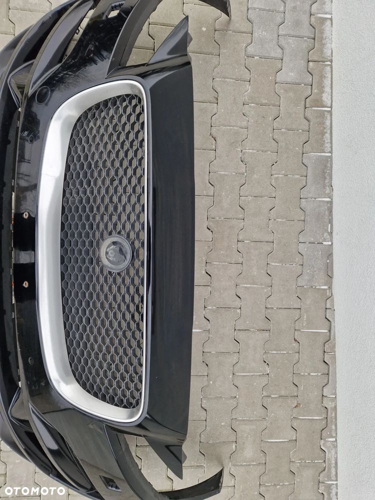 Zderzak Jaguar F Pace - 6