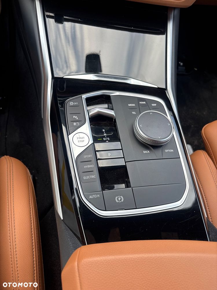 BMW Seria 3 320e Luxury Line sport - 27