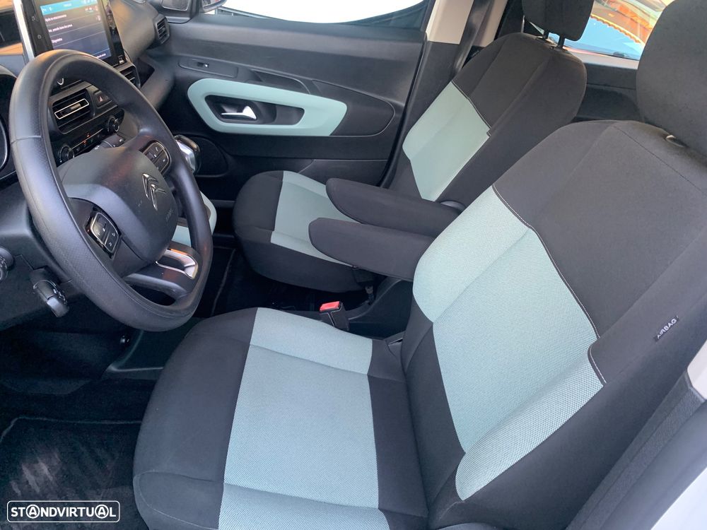 Citroën Spacetourer - 17