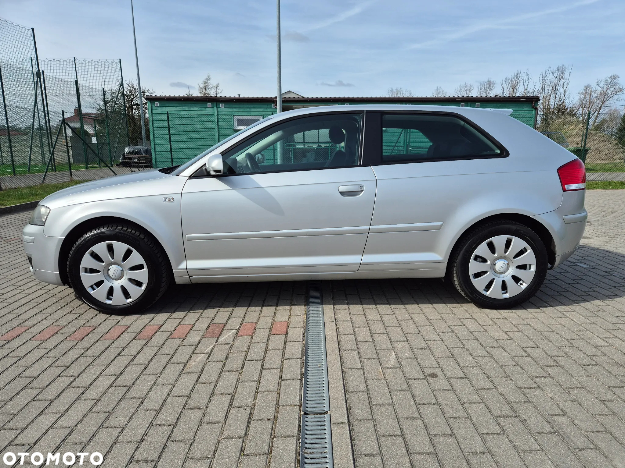 Audi A3 1.6 Ambiente - 4