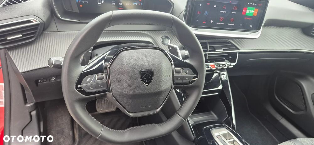 Peugeot 2008 PureTech 130 Allure S&S EAT8 - 18