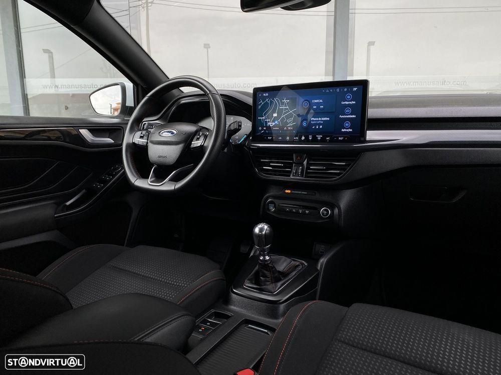 Ford Focus 1.0 EcoBoost MHEV ST-Line - 16