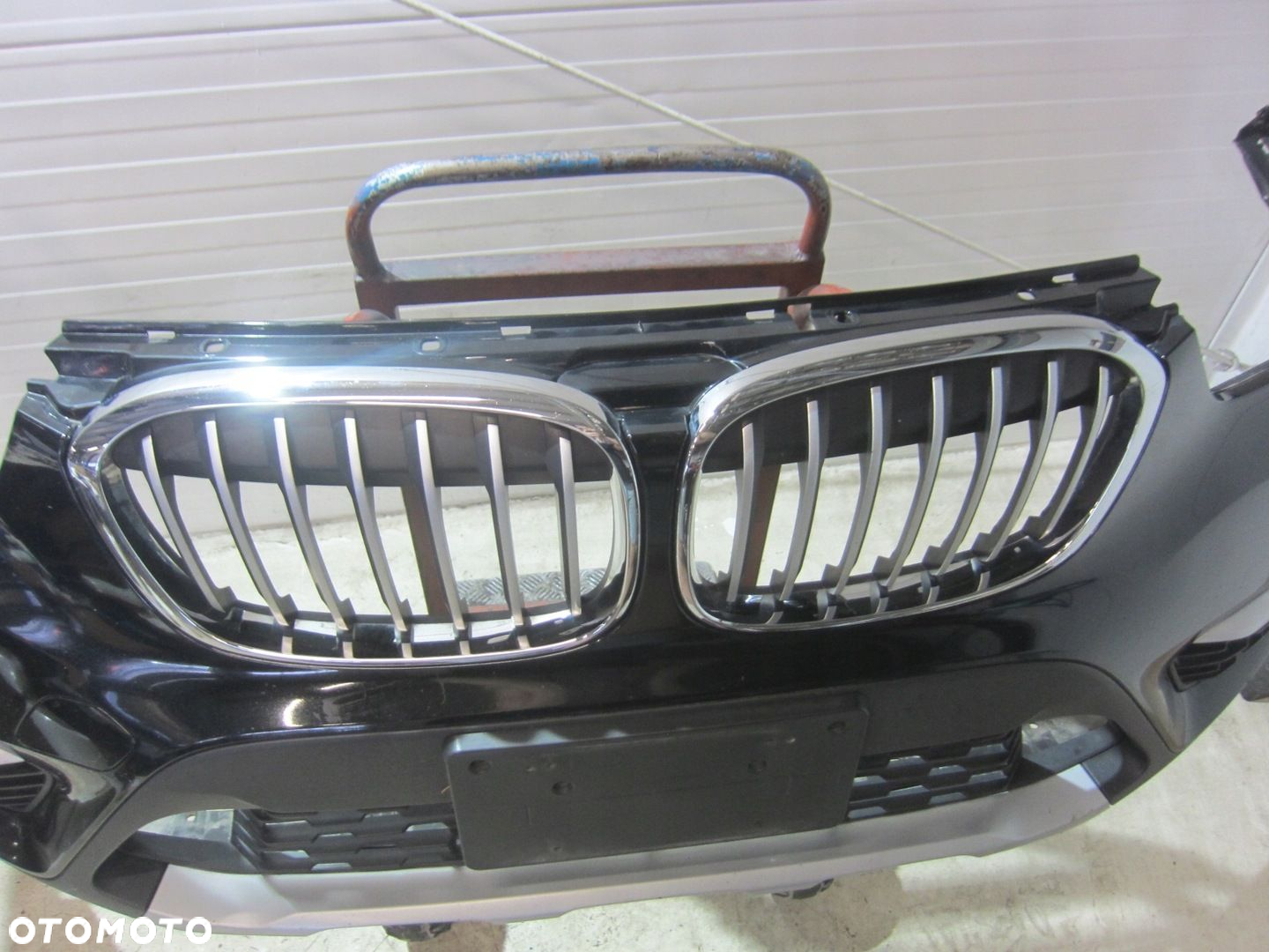 BMW X1 F48 ZDERZAK PRZEDNI PRZÓD KOMPLETNY 668 SCHWARZ 2 CZARNY GRILL XLINE - 8