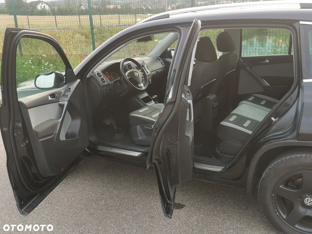 Volkswagen Tiguan 2.0 TDI 4Mot Sport DSG - 14