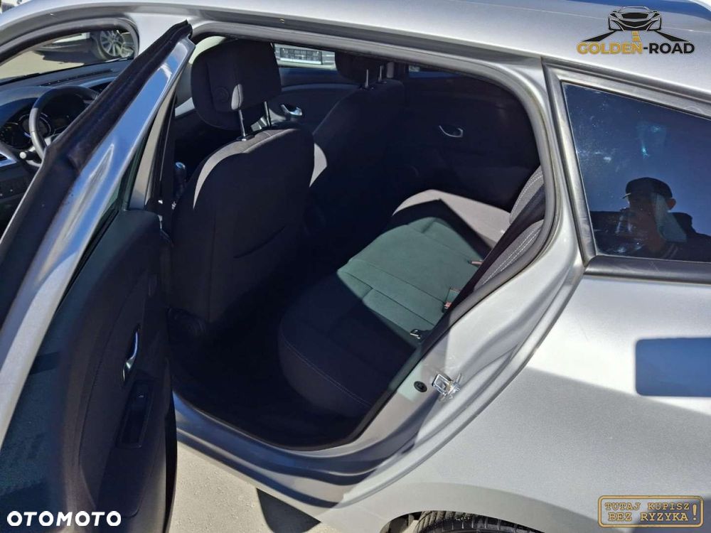 Renault Megane - 11