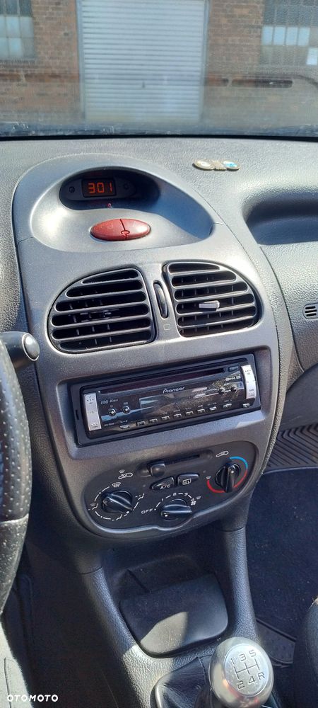 Peugeot 206 - 5