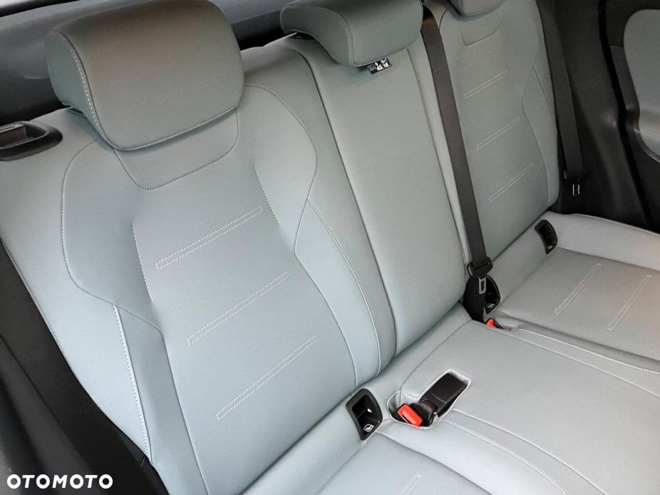 Mercedes-Benz GLA 220 mHEV 4-Matic AMG Line 8G-DCT - 13