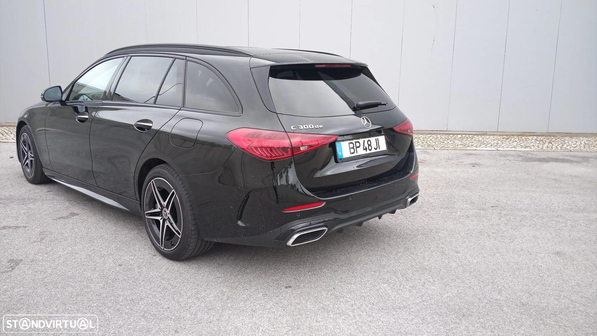 Mercedes-Benz C 300 de AMG Line - 18