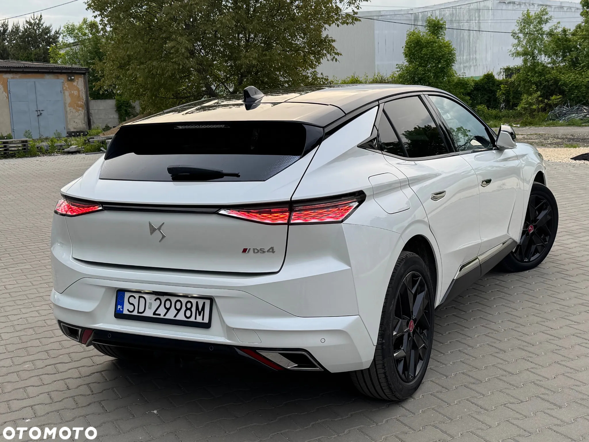 DS Automobiles DS 4 1.5 BlueHDi Performance Line + - 16