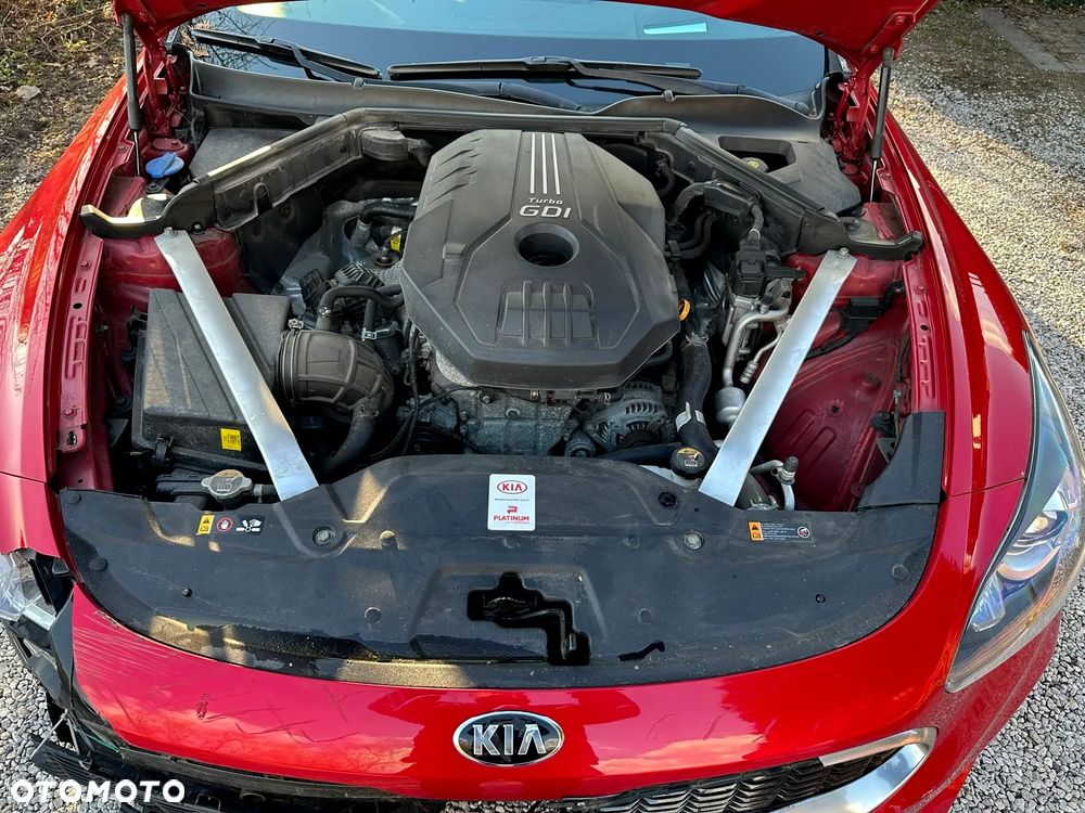 Kia Stinger 2.0 T-GDI GT Line - 9