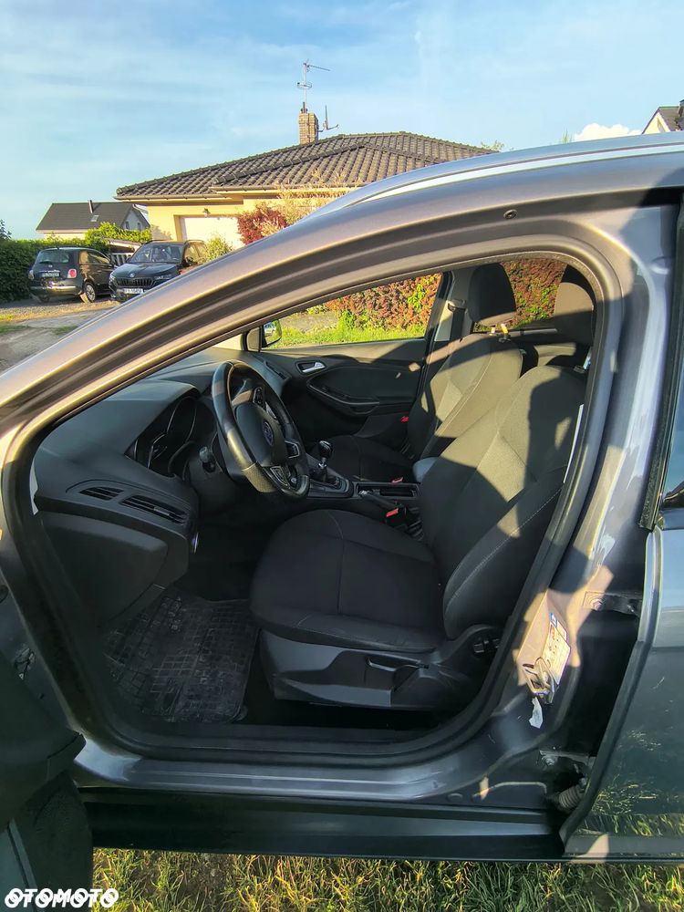 Ford Focus 1.0 EcoBoost Trend ASS - 8