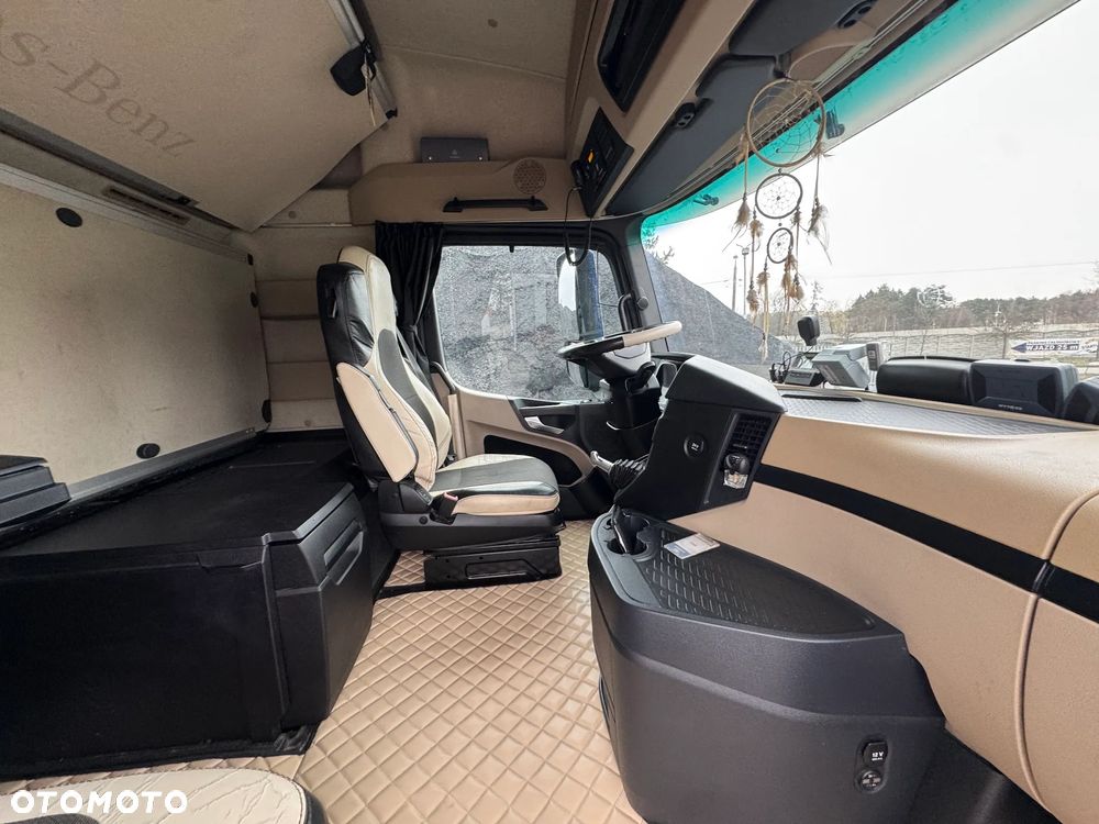 Mercedes-Benz Actros 1842 - 14