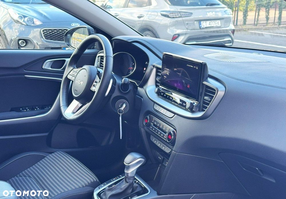 Kia XCeed 1.5 T-GDI M DCT - 16