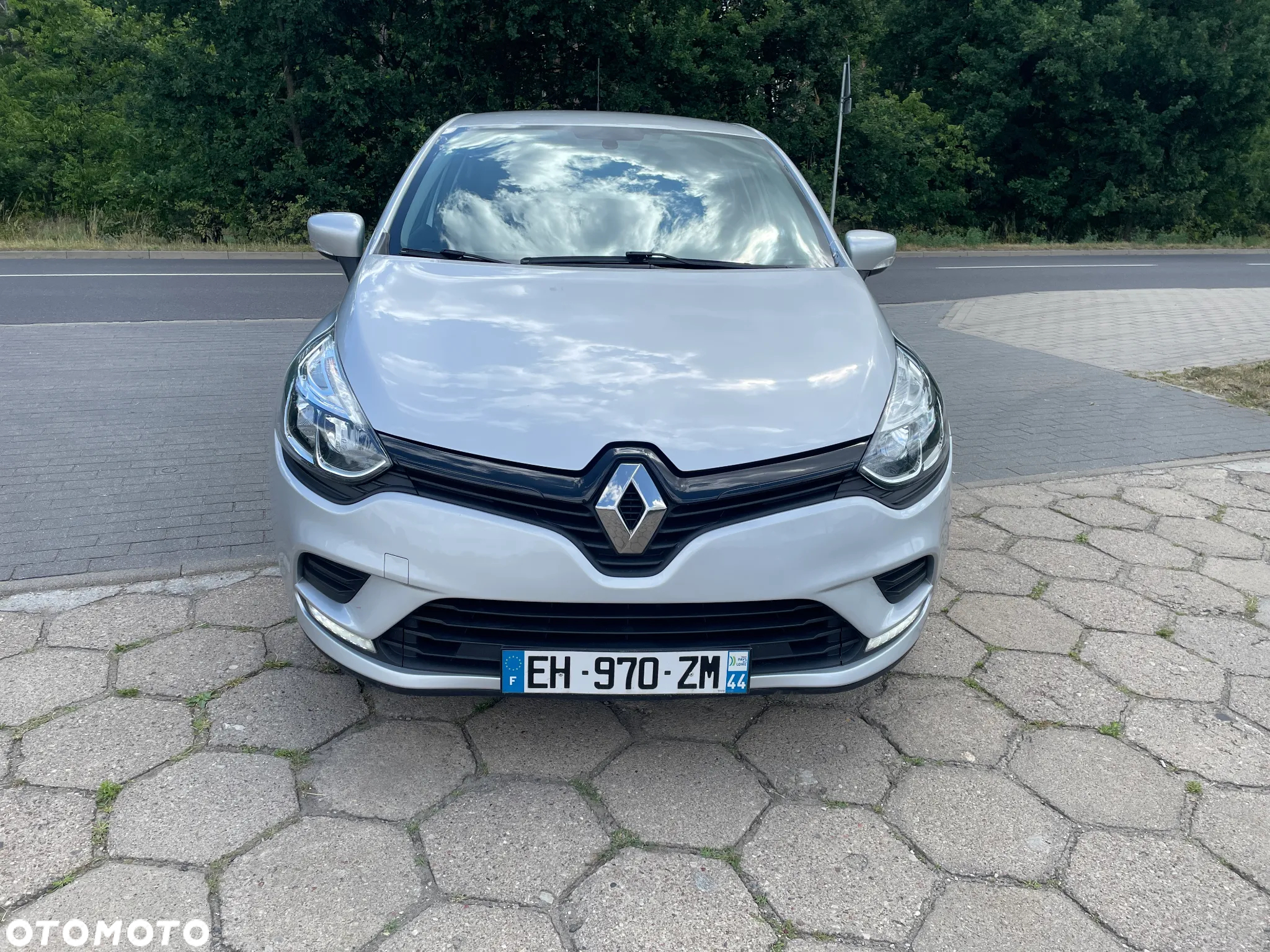 Renault Clio - 2