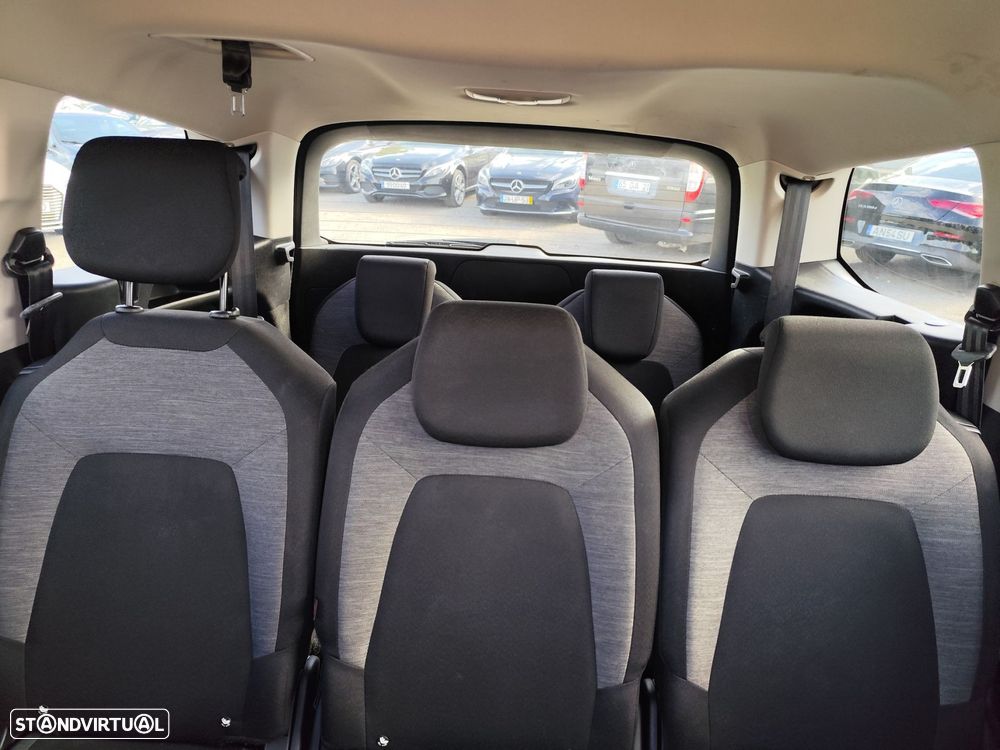 Citroën Grand C4 Spacetourer - 24