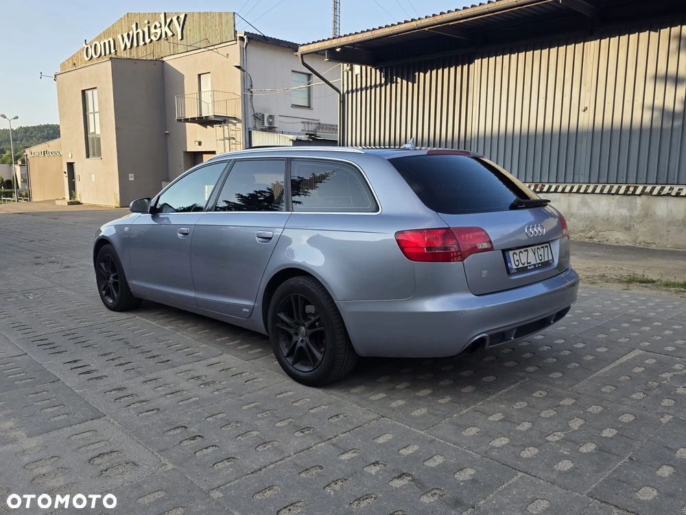 Audi A6 Avant 2.0T FSI Multitronic - 12