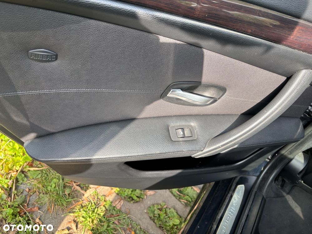 BMW Seria 5 - 18