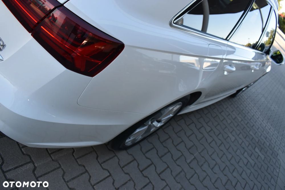 Audi A6 Avant 2.0 TDI ultra S tronic - 38