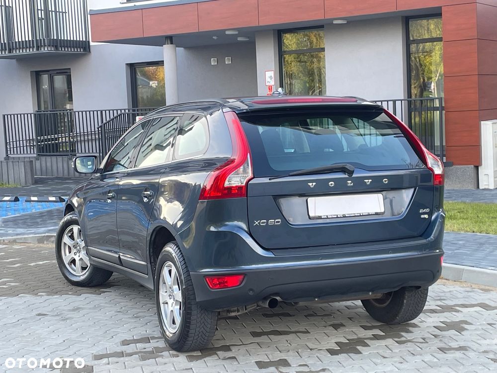 Volvo XC 60 D5 AWD - 16