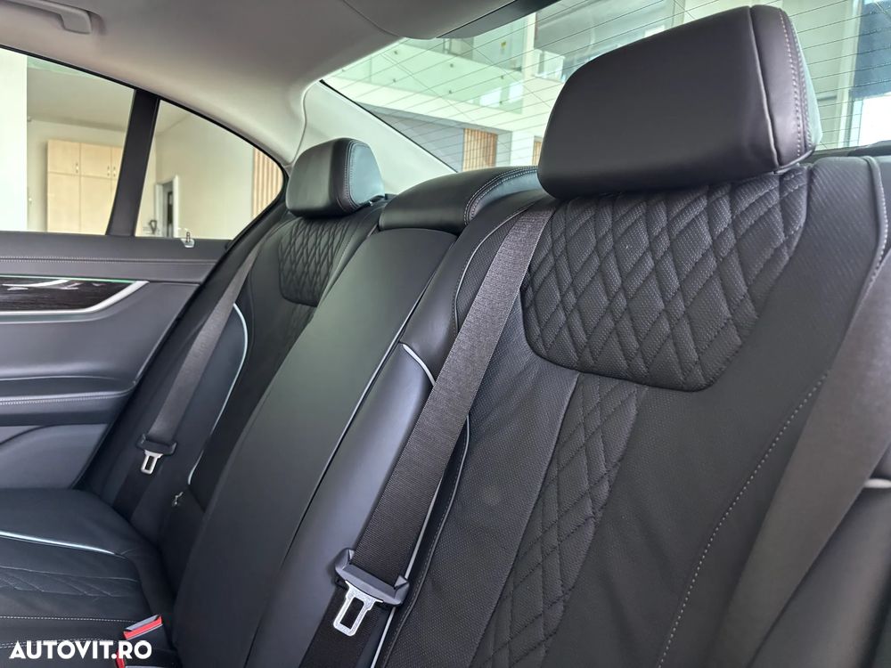 BMW Seria 7 730d xDrive - 14