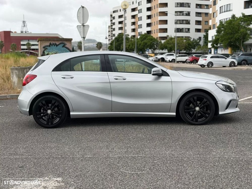 Mercedes-Benz A 180 d 7G-DCT Urban - 30