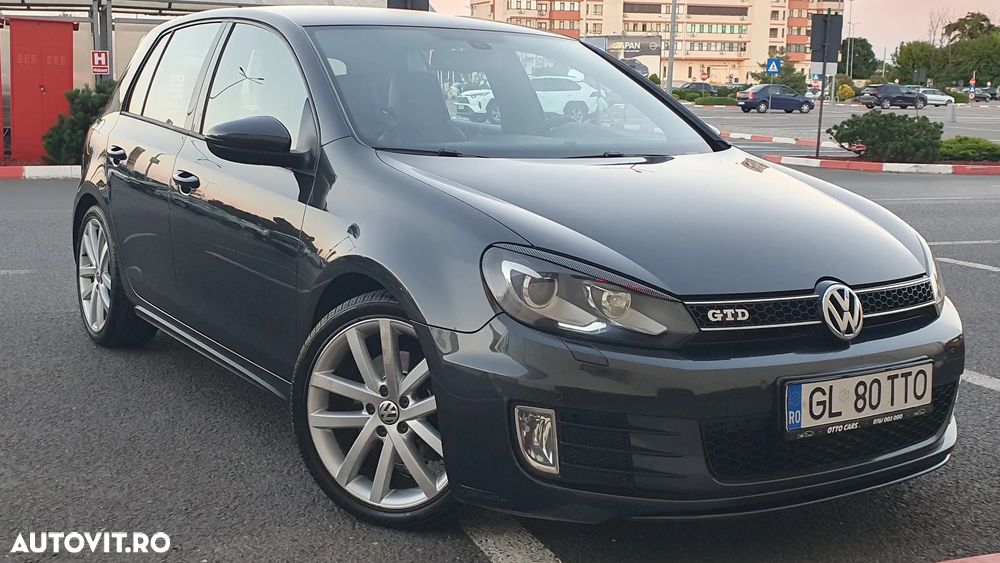 Volkswagen Golf 2.0 DPF GTD DSG - 29