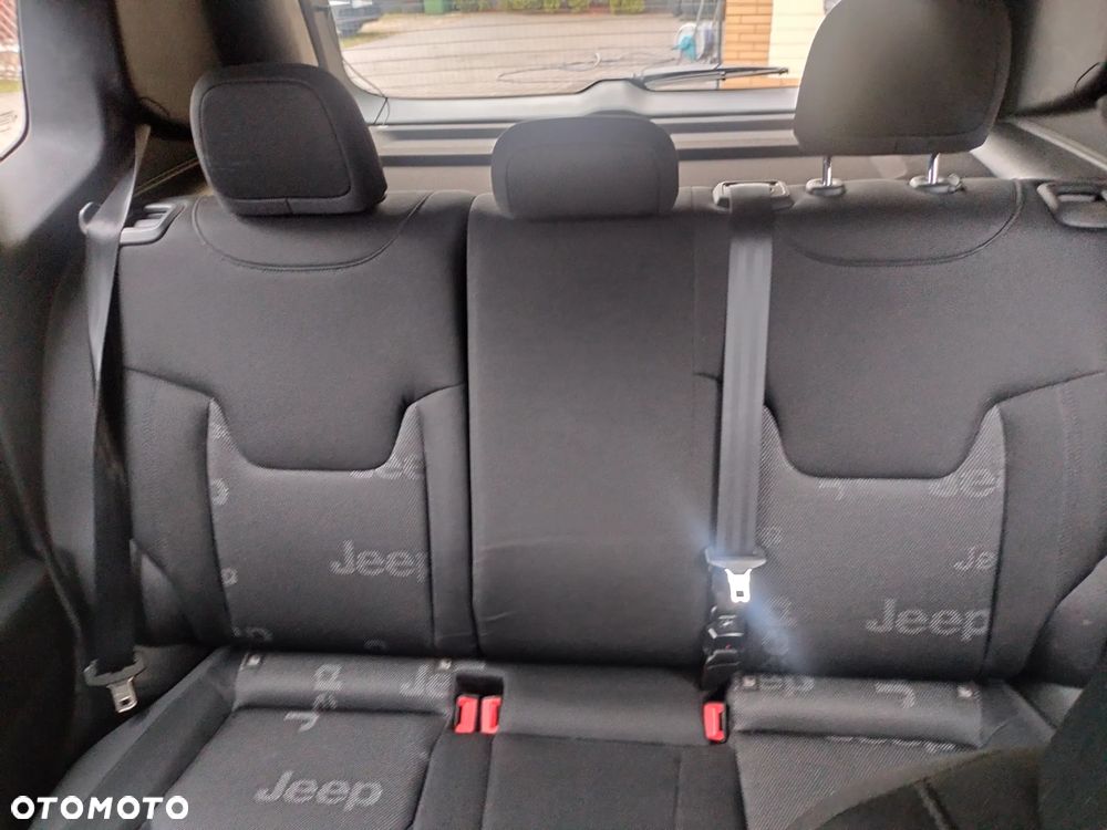 Jeep Renegade 1.4 MultiAir Longitude - 22