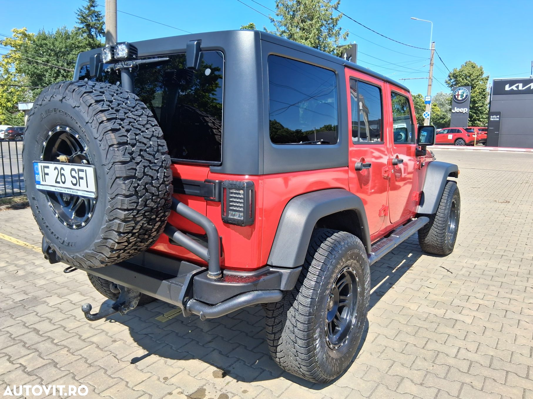 Jeep Wrangler - 2