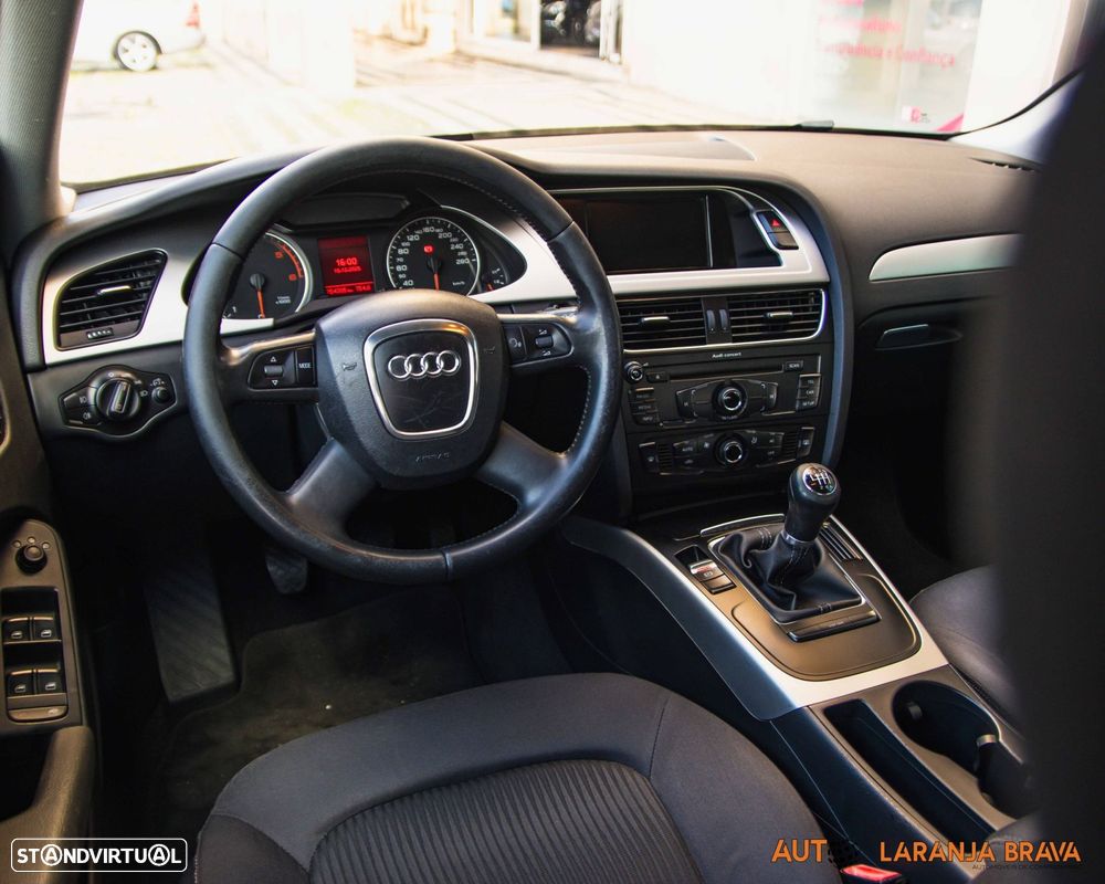 Audi A4 Avant 2.0 TDI - 17