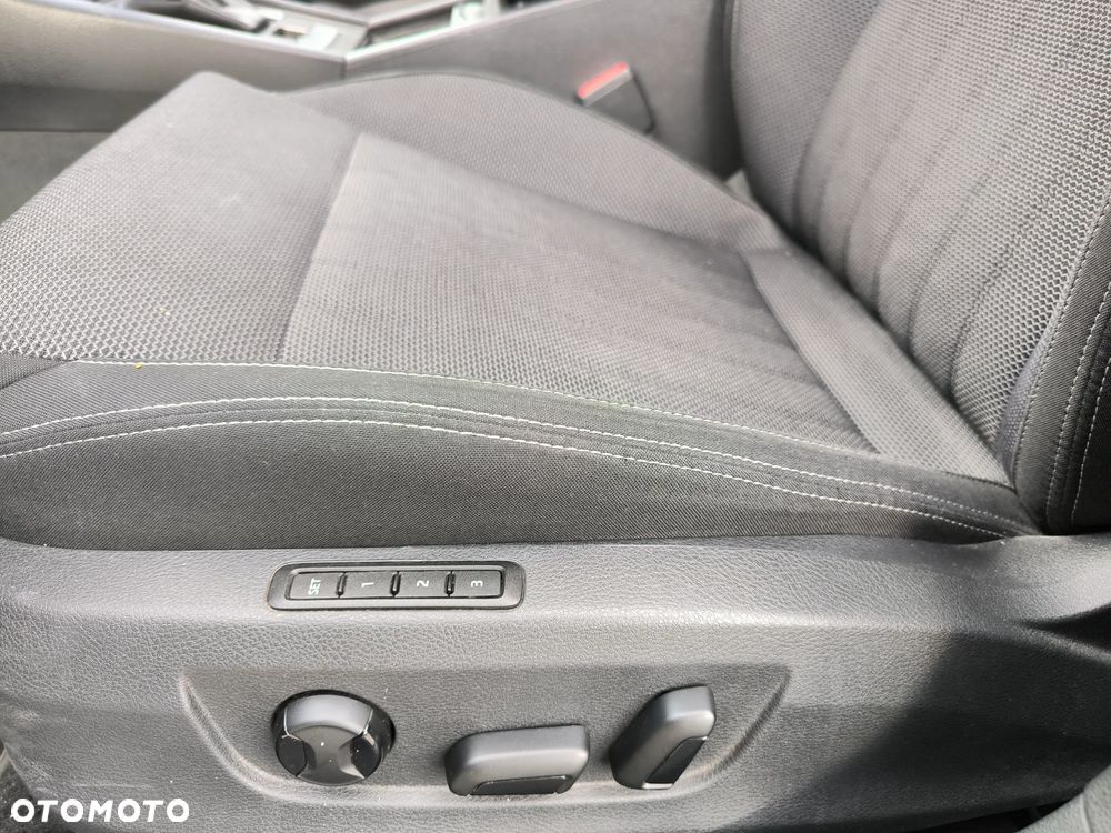 Skoda Superb 2.0 TDI SCR Style DSG - 15