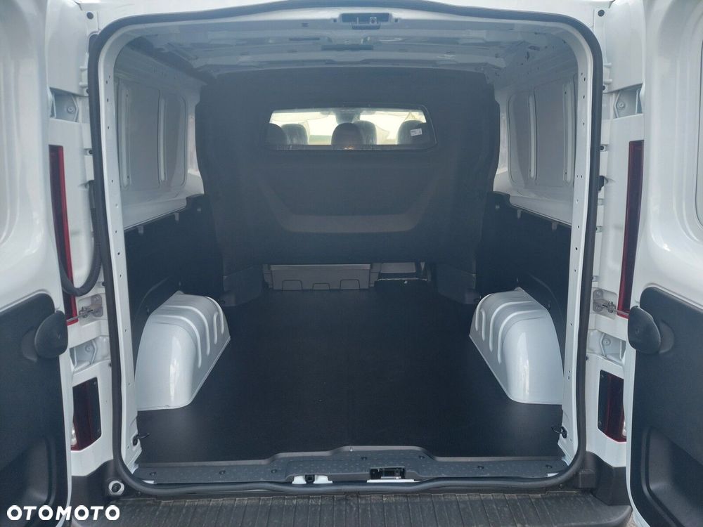 Renault Trafic BRYGADÓWKA - 8