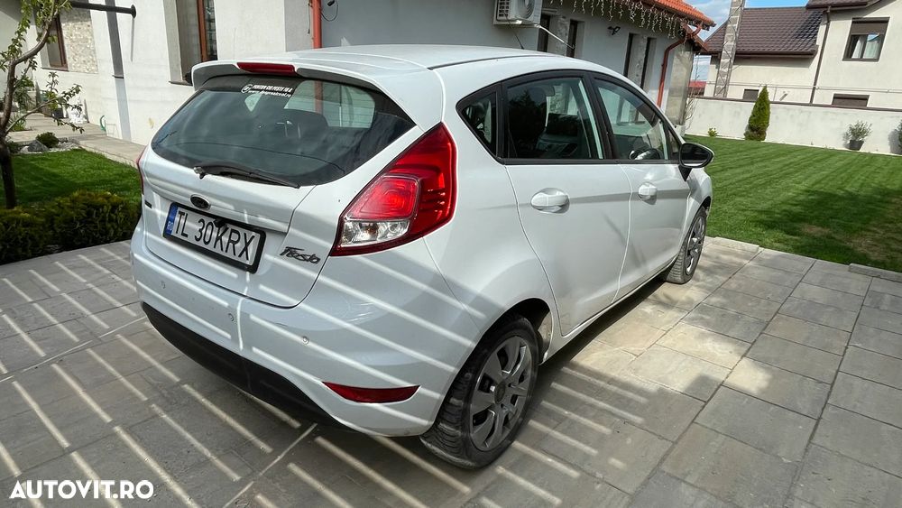 Ford Fiesta 1.5 TDCi DPF Trend - 5