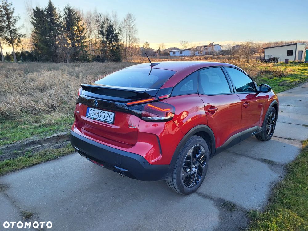 Citroën C4 PureTech 130 Stop&Start EAT8 PLUS - 4