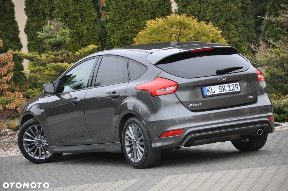Ford Focus - 15