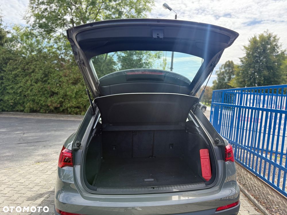 Audi Q3 2.0 TDI S tronic - 10