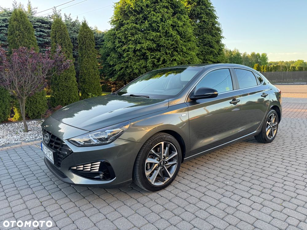 Hyundai i30 1.5 T-GDI 48V Comfort DCT - 8