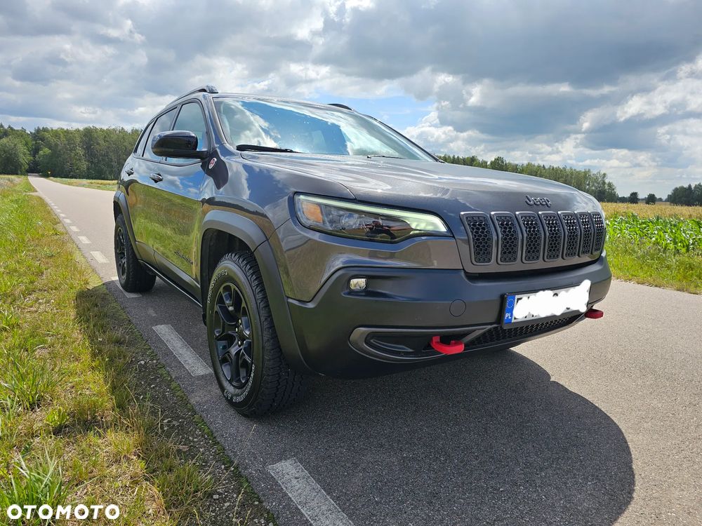 Jeep Cherokee - 21