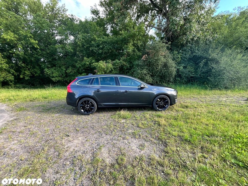 Volvo V60 D3 Momentum - 5