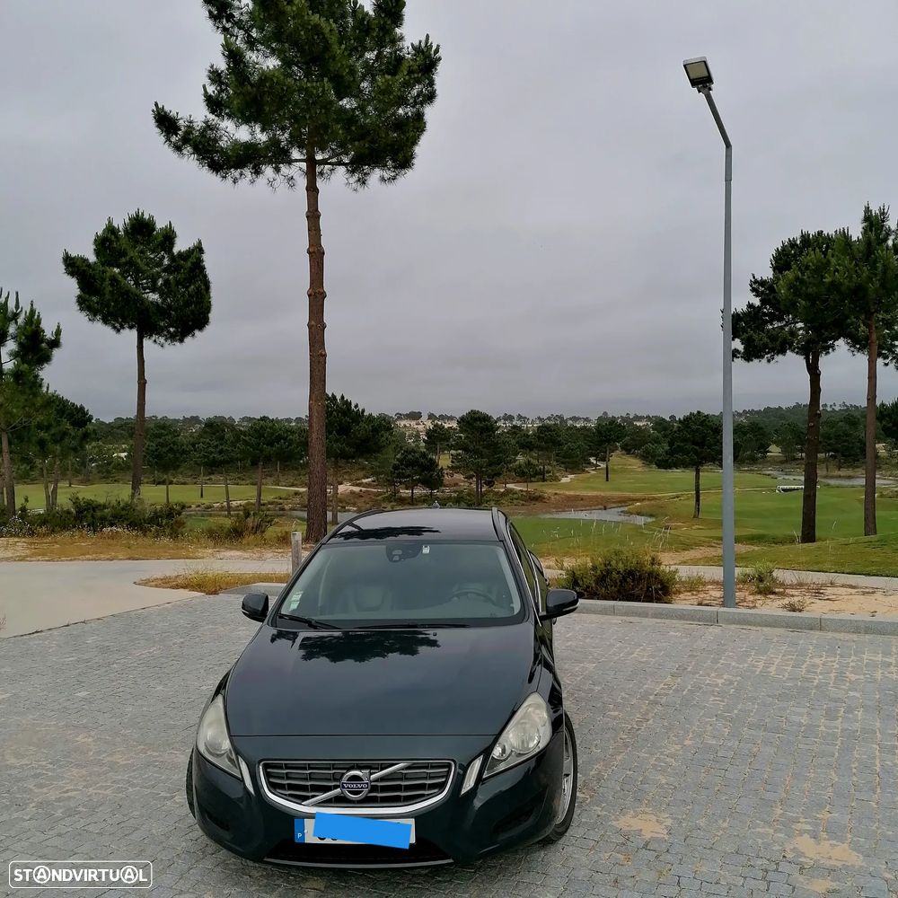 Volvo V60 1.6 D2 Momentum Eco - 11