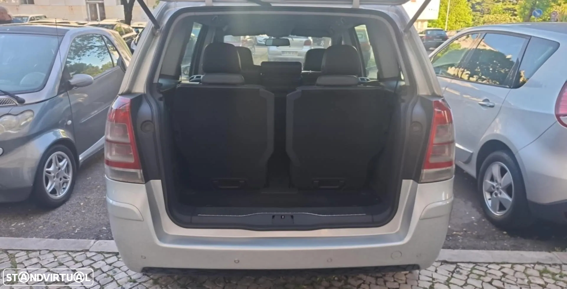 Opel Zafira 1.7 CDTi Cosmo - 14