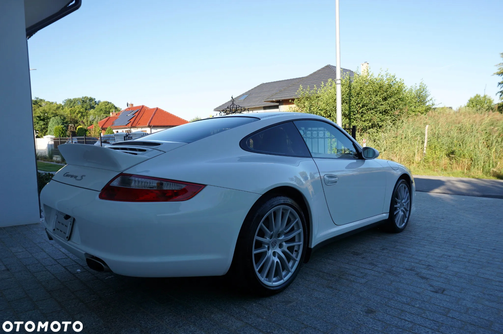 Porsche 911 Carrera 4 Tiptronic S - 10