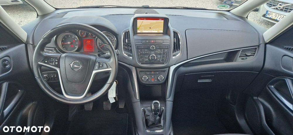 Opel Zafira - 26