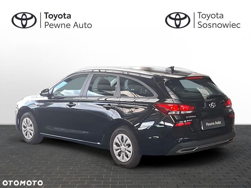 Hyundai i30 1.5 DPI Classic + - 4