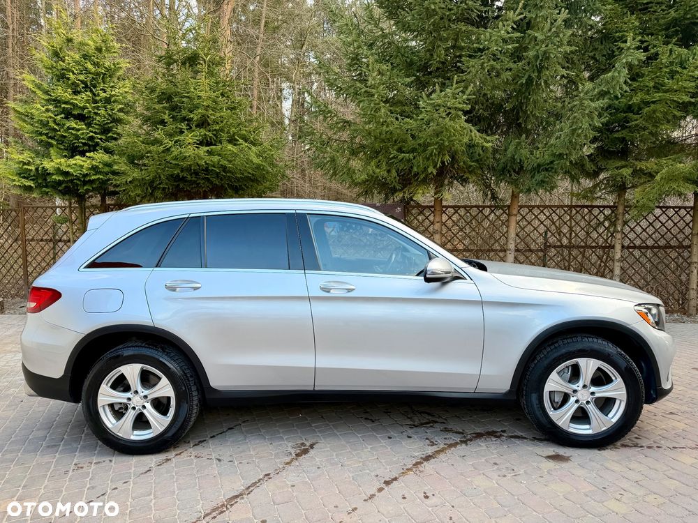 Mercedes-Benz GLC 300 4Matic 9G-TRONIC - 4
