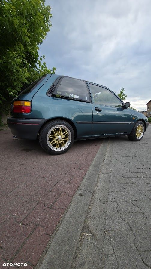 Toyota Starlet 1.3 XL - 2