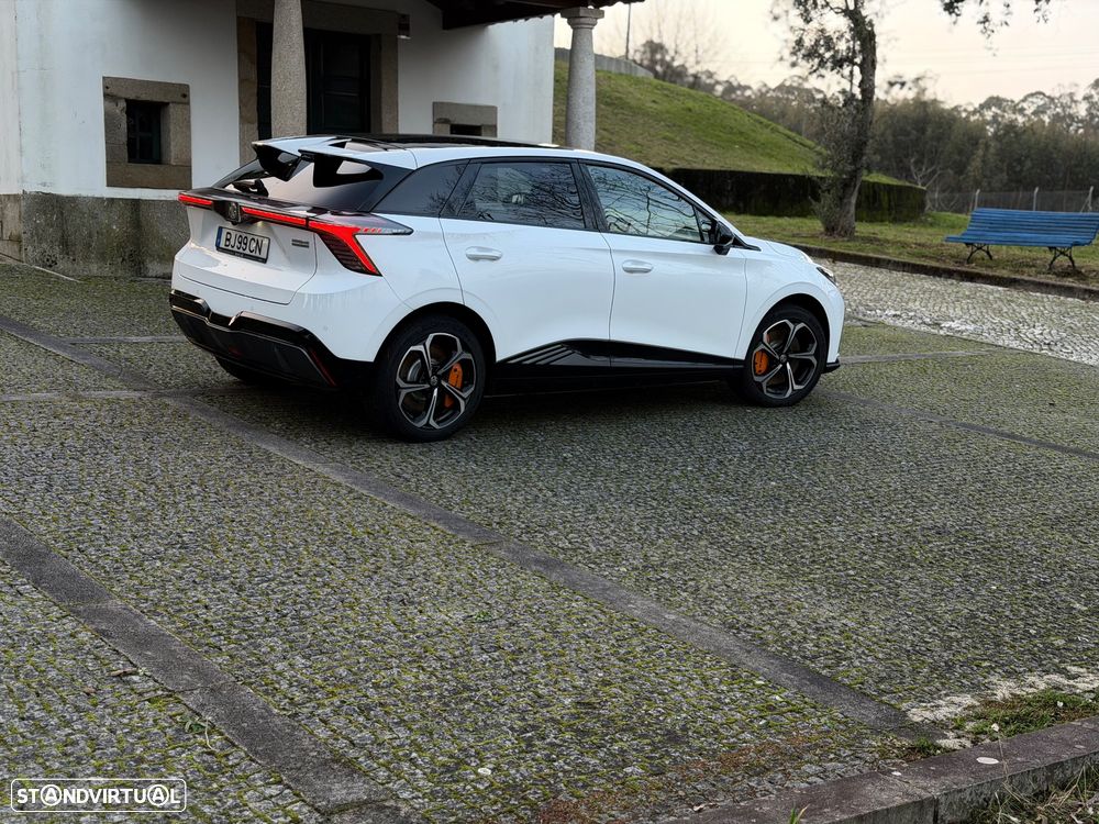 MG MG4 64 kWh XPower Luxury - 8