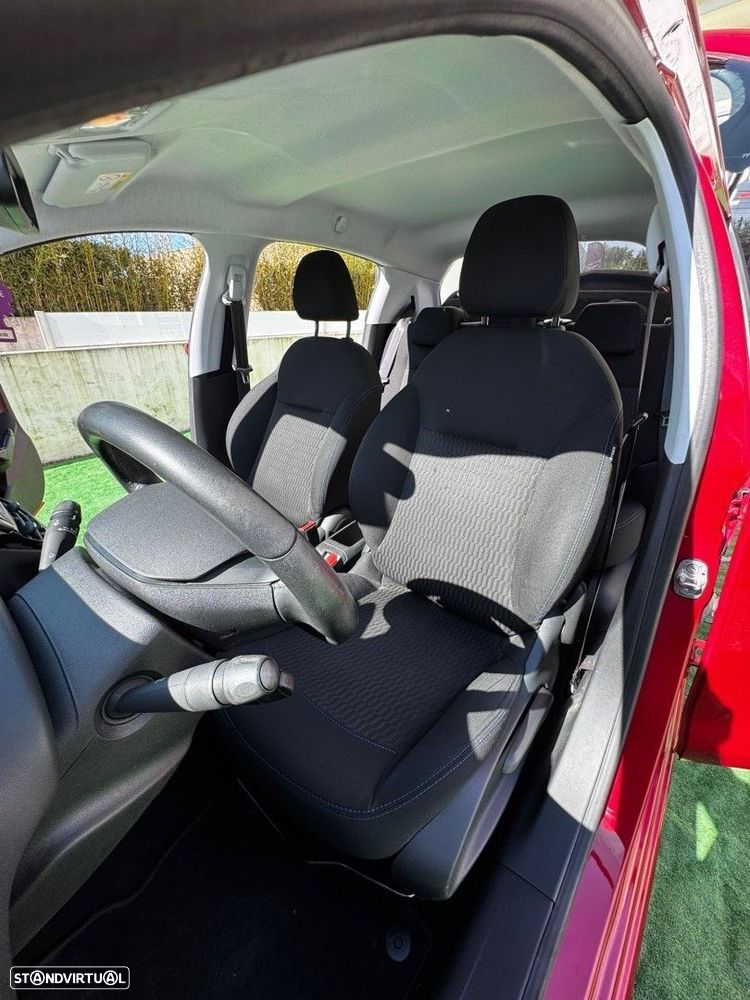 Peugeot 208 PureTech 82 Stop & Start Signature - 20