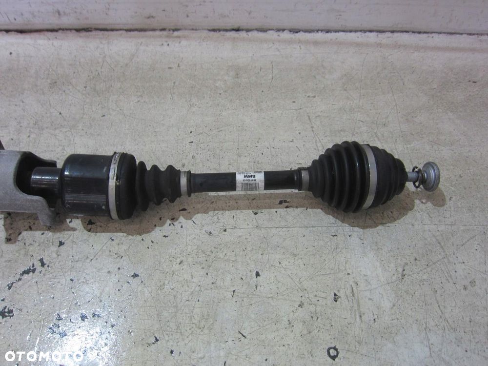 BMW X1 F48 B46 F39 F45 F46 PÓŁOŚ PRZEDNIA PRZÓD PRAWA 5A2E052 31605A2E052 - 2