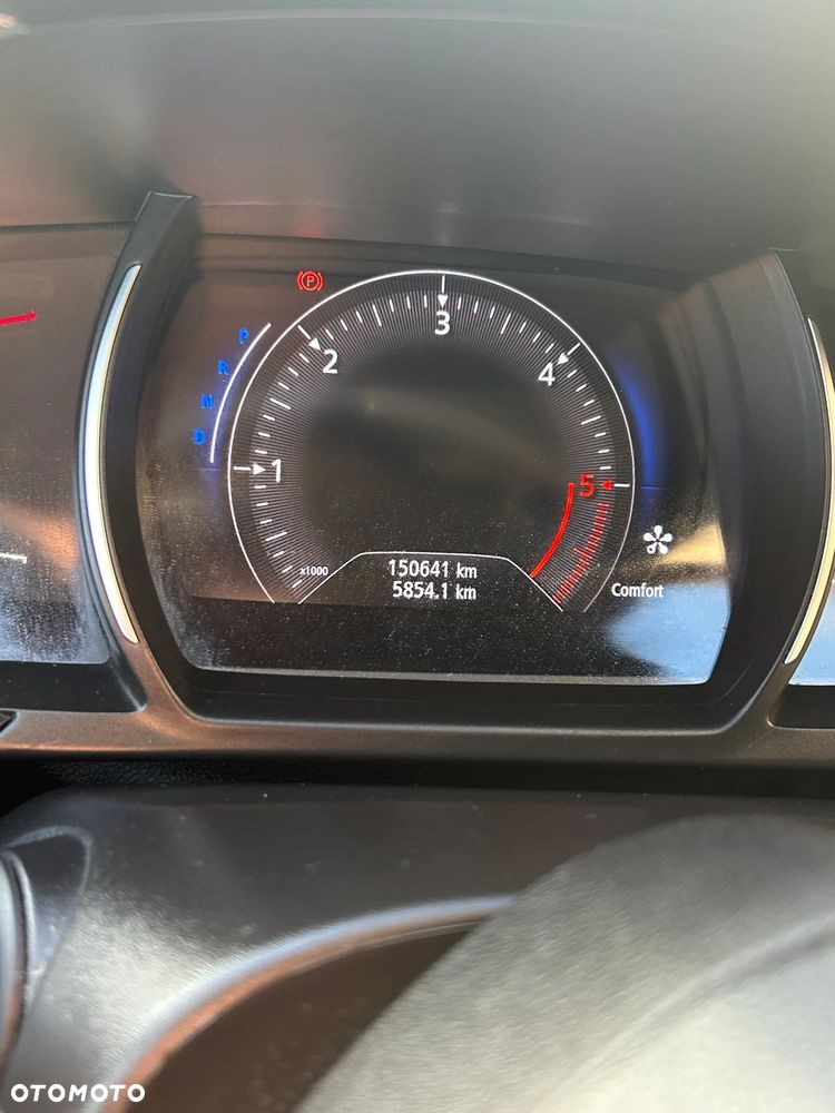 Renault Grand Scenic - 11