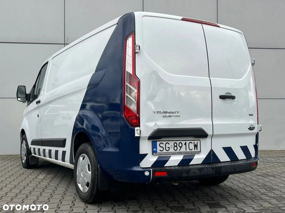 Ford Transit Custom - 10